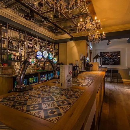 The Kings Head Hotel, Richmond, North Yorkshire - The Coaching Inn Group-3