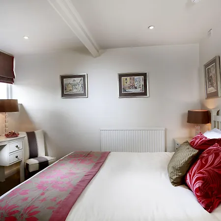 Tufton Arms Hotel-3