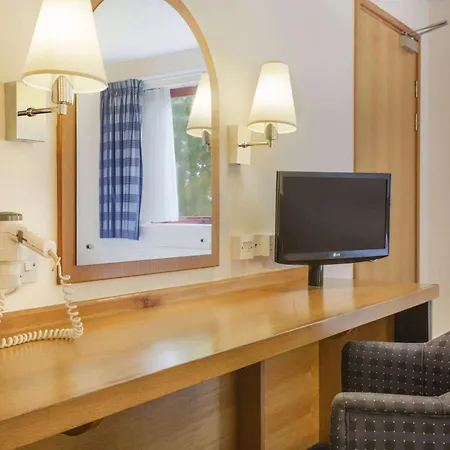 Days Inn Magor-2