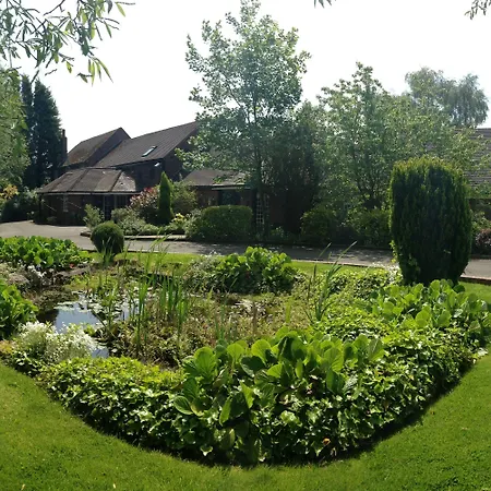 Marston Farm Hotel-2