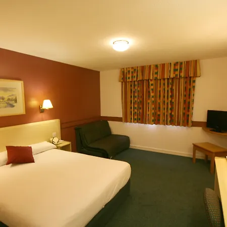 Days Inn Bradford M62-3