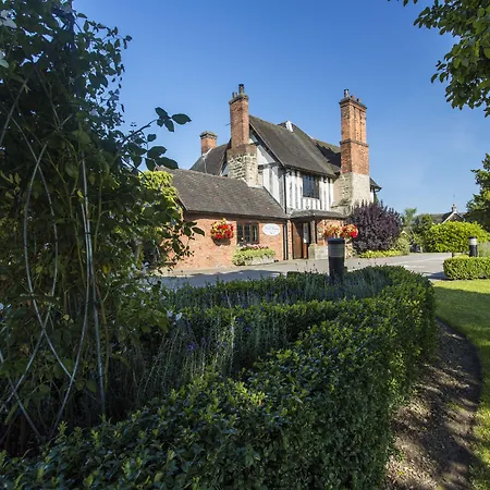 The Moat House-2