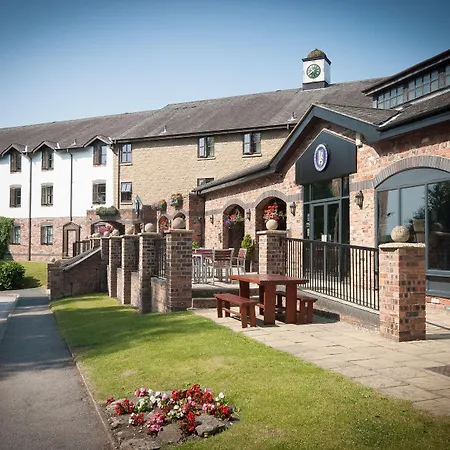 Village Hotel Liverpool-2