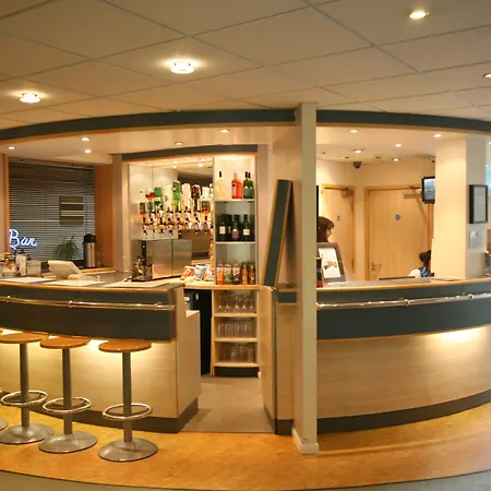 Days Inn By Wyndham Donington-2
