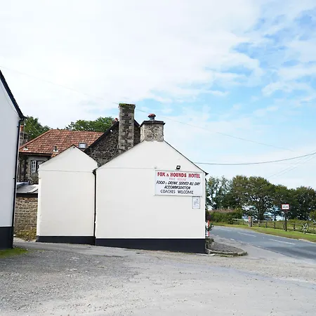 Fox & Hounds Hotel-3