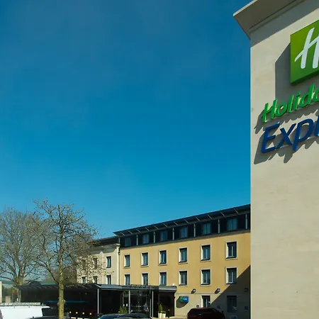 Holiday Inn Express Bath By Ihg-3