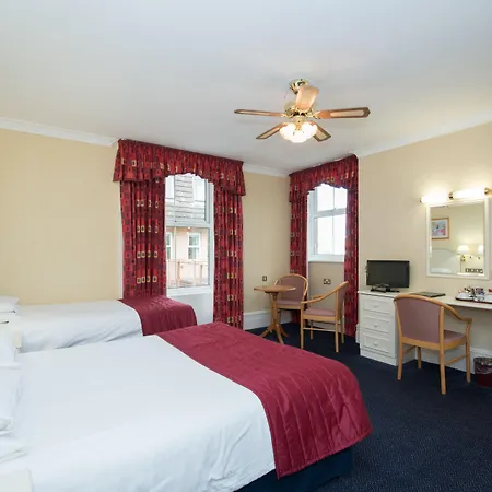 Elstead Hotel-3