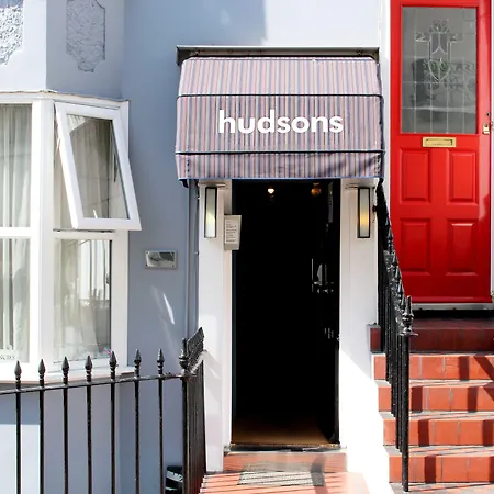 Hudsons-3