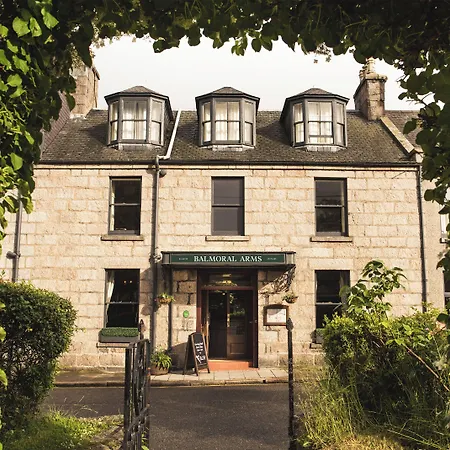 Balmoral Arms-2