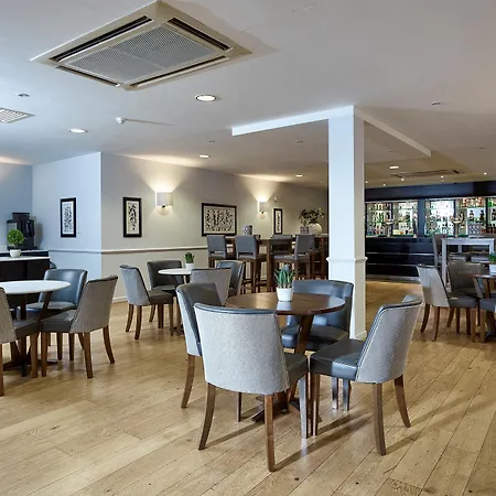 Staverton Park Hotel & Golf Club-3