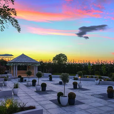 Radstone Hotel-3