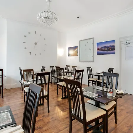 Trelawney Hotel - Guest House-3