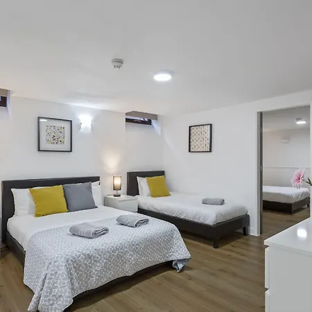 River Rooms-2