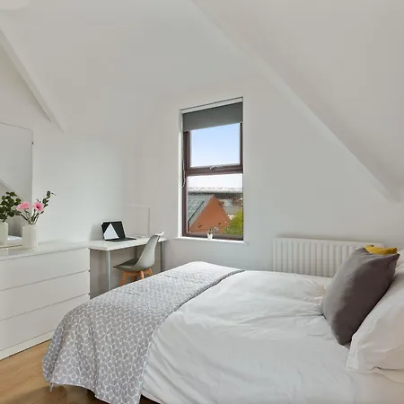 River Rooms-3