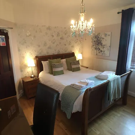 Ty Rosa Rooms-3