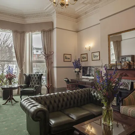 Oyo Devonshire Park Hotel-2