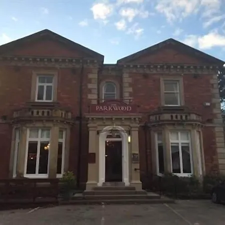 The Parkwood Hotel-2