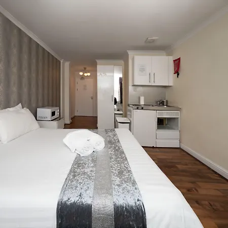 Flexistay Tulsi Aparthotel-3
