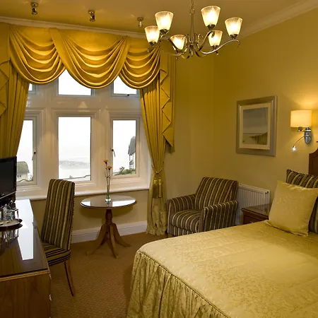 The Victoria Hotel & Source Spa-3