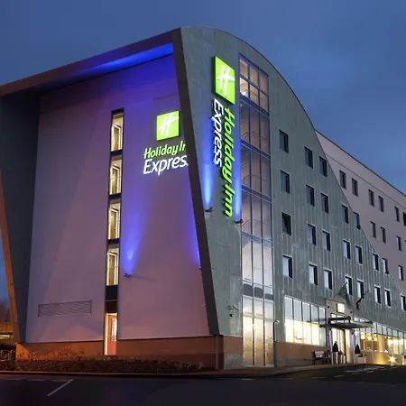 Holiday Inn Express Tamworth By Ihg-2