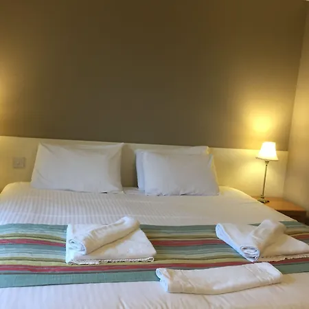 Purdy Lodge-2