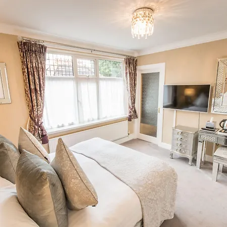 Grovefield Manor-3