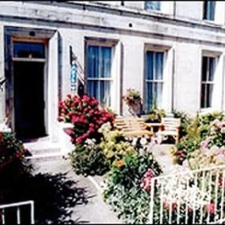 Eglinton Guest House-2