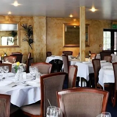 La Fontana Italian Restaurant With Rooms-2