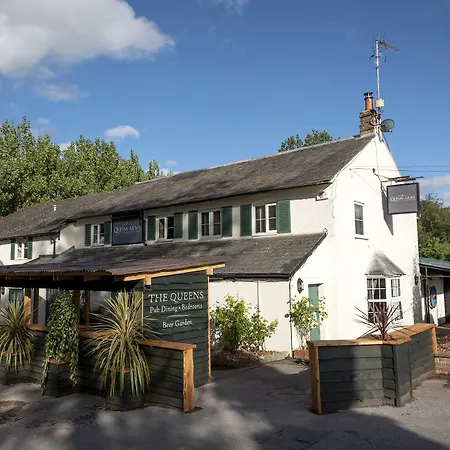 The Queen'S Arms-2