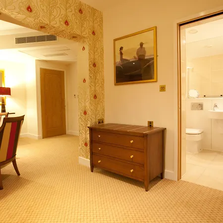 The Oxfordshire Golf & Spa Hotel-3