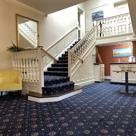 Virginia Court Hotel-3