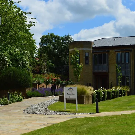 Canterbury Cathedral Lodge-3