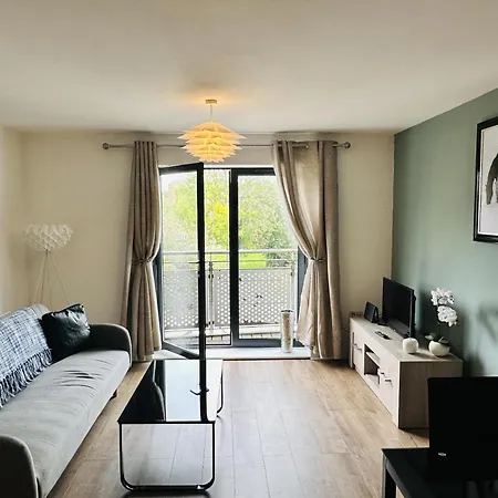 Grand Central Apartments, Centro-2