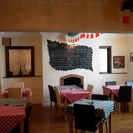 Dixie Arms-2