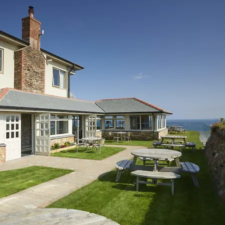 The Lewinnick Lodge-3