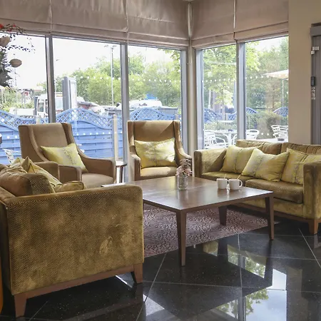Best Western Pontypool Metro Hotel-3