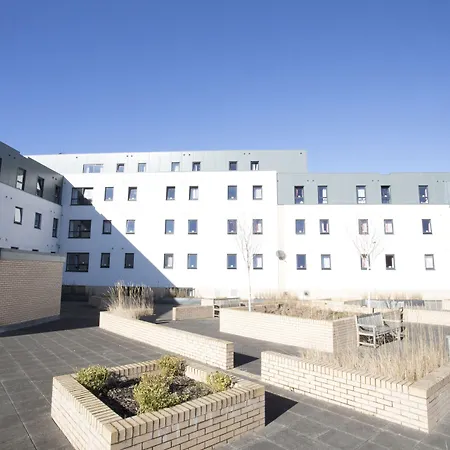 Beaverbank Place - Campus Residence-2