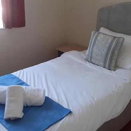 Weatherbury Hotel-3