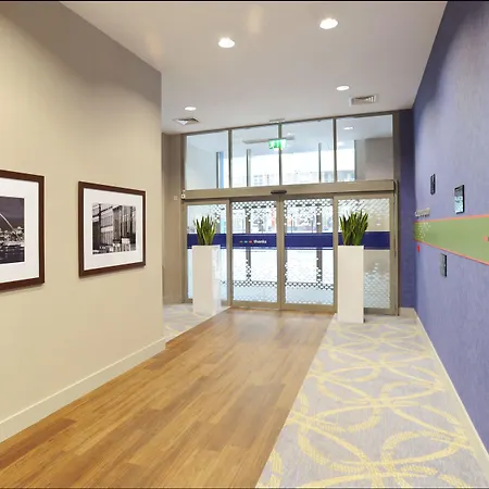 Hampton By Hilton Newcastle-3