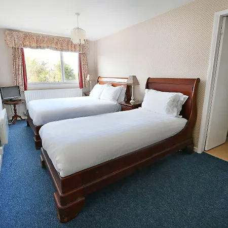 Virginia Lodge-3