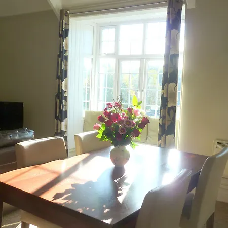 Bedford House Holiday Apartments-2