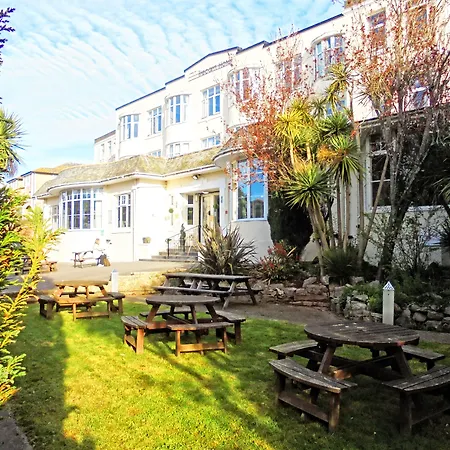 Trecarn Hotel-3