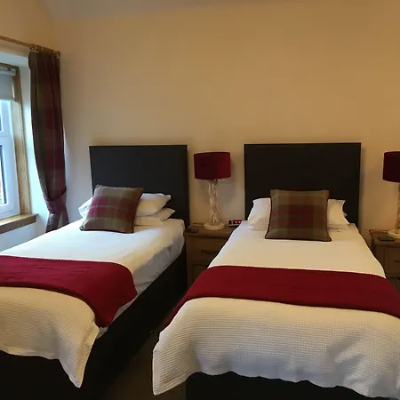 Rossmount Guest House-2