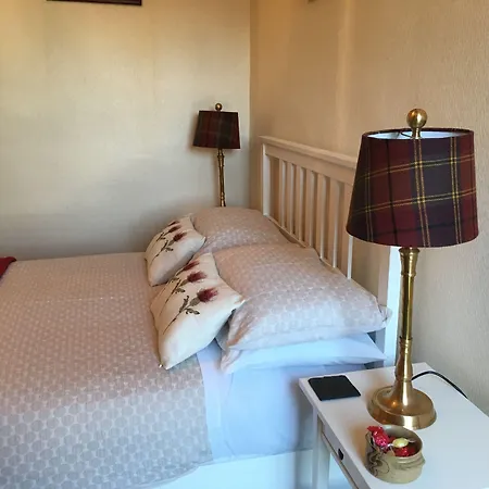 Rossmount Guest House-3