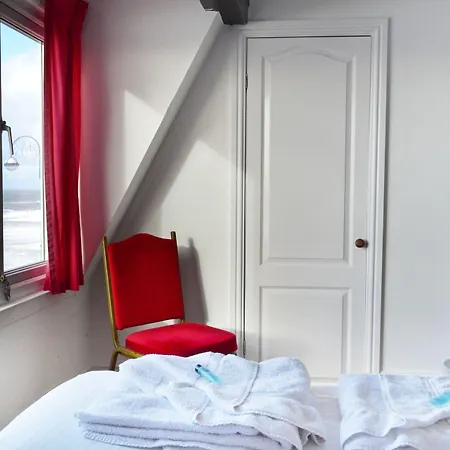 Cardigan Bay Self Catering Accommodation-2