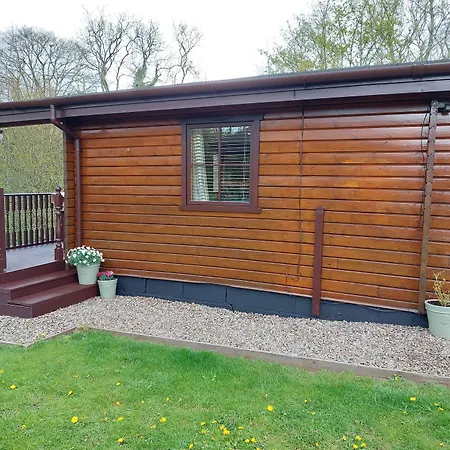 The Steadings Log Cabins-2