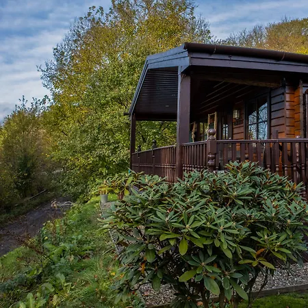 The Steadings Log Cabins-3