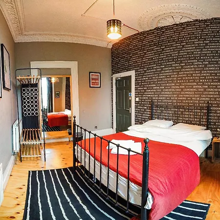 Vagabonds Hostel-2