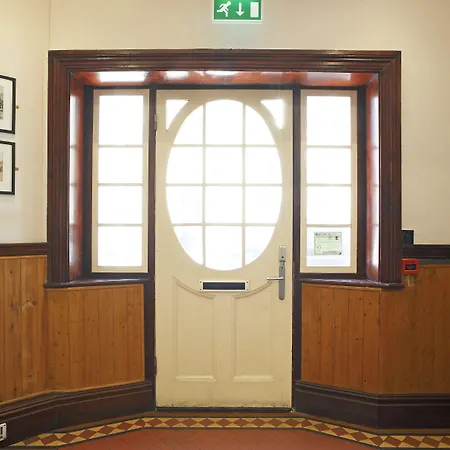 Castle Hotel-2