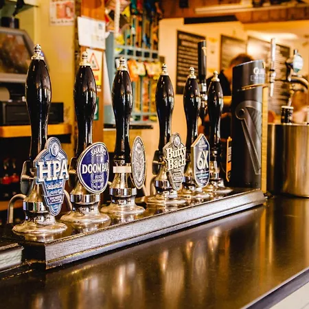 The Saracens Head Inn-2